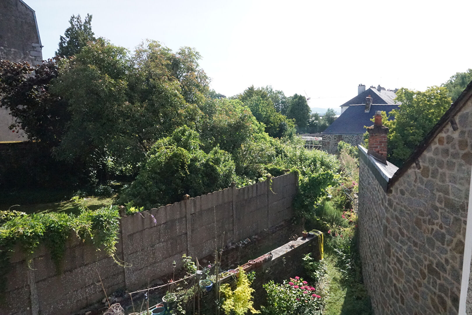 A VENDRE FOUGERES 3\u00e8me \u00e9tage T2 34 m\u00b2